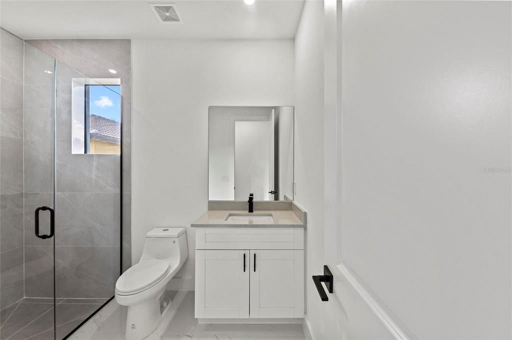 For Sale: $799,000 (3 beds, 2 baths, 2606 Square Feet)