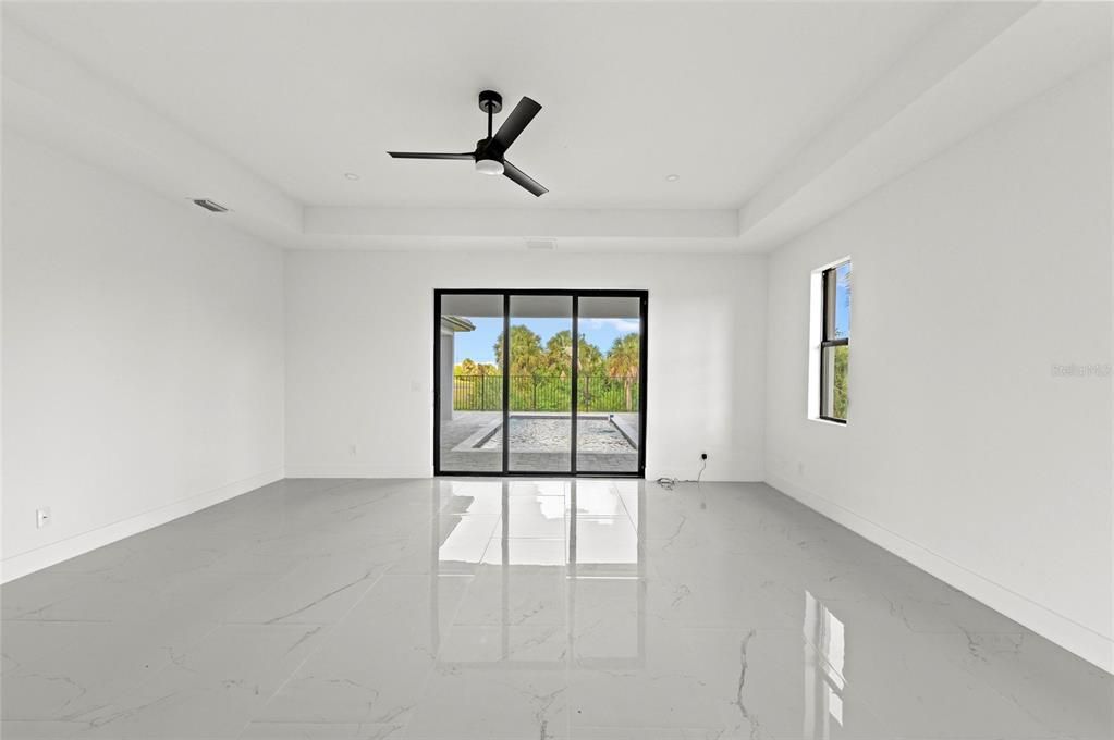 For Sale: $799,000 (3 beds, 2 baths, 2606 Square Feet)