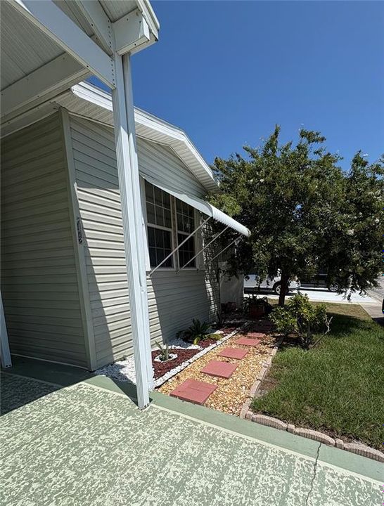 Active With Contract: $275,000 (3 beds, 2 baths, 1786 Square Feet)