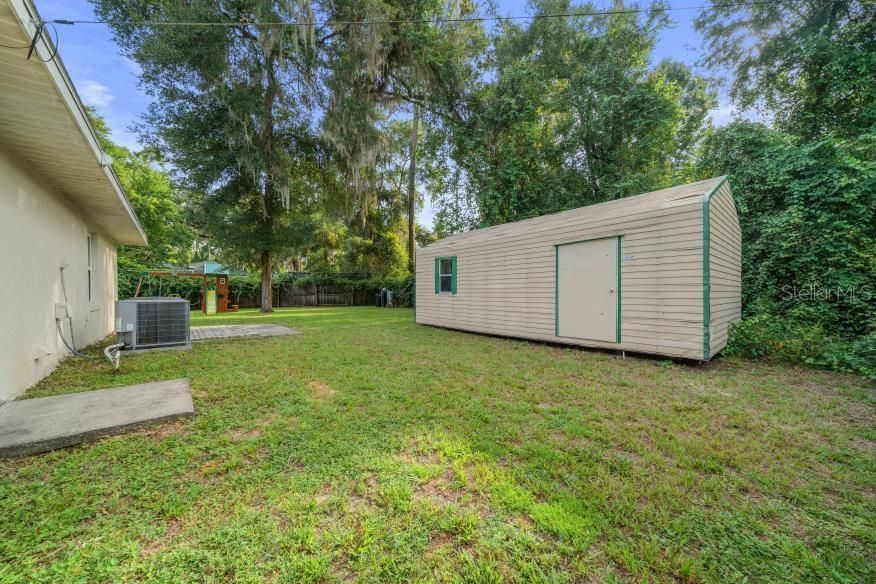 For Sale: $229,999 (3 beds, 2 baths, 1158 Square Feet)