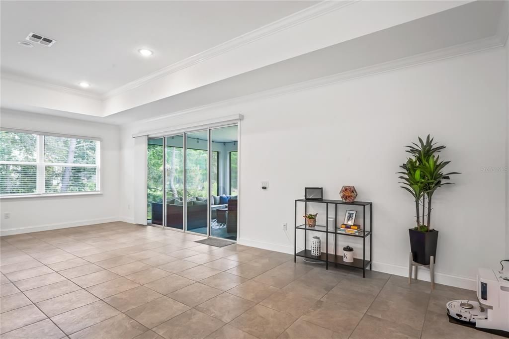 En Venta: $515,000 (4 camas, 3 baños, 3030 Pies cuadrados)