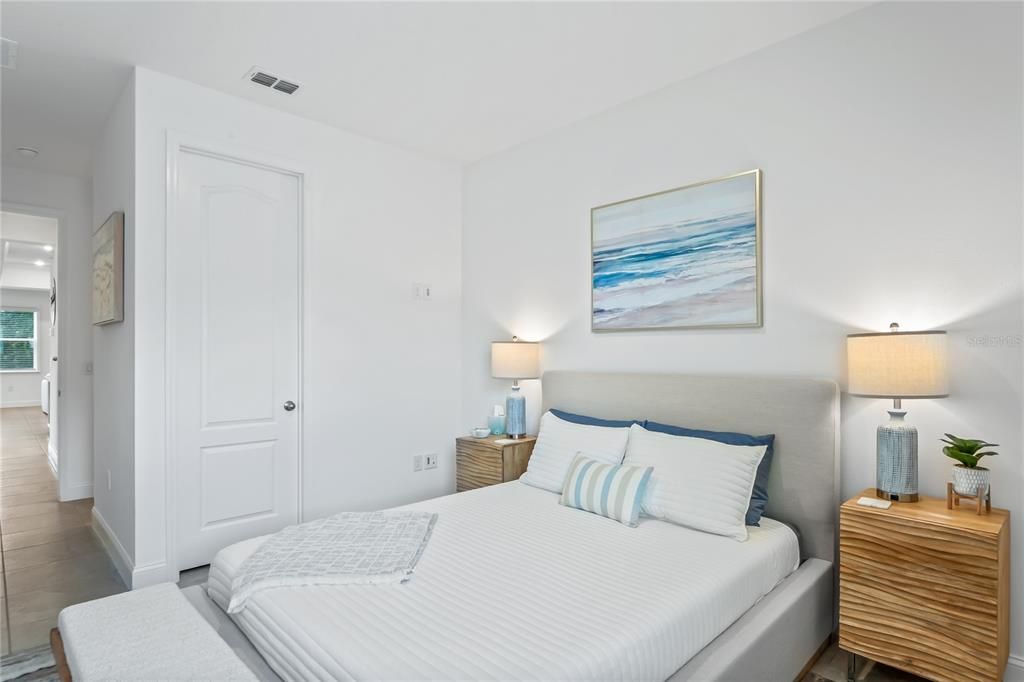 En Venta: $515,000 (4 camas, 3 baños, 3030 Pies cuadrados)