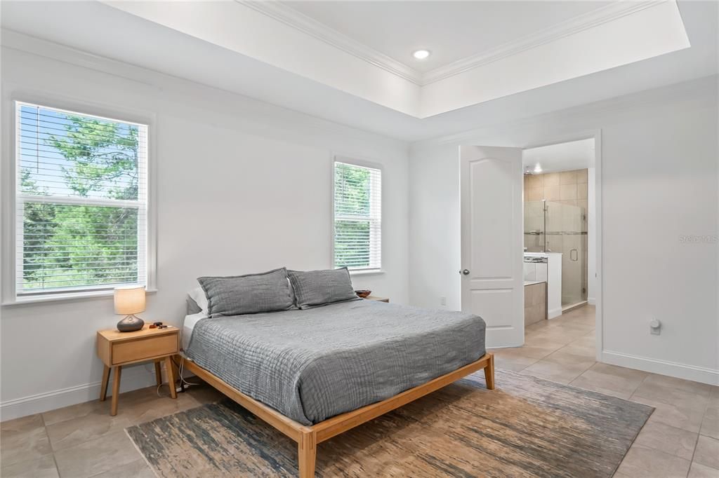 En Venta: $515,000 (4 camas, 3 baños, 3030 Pies cuadrados)