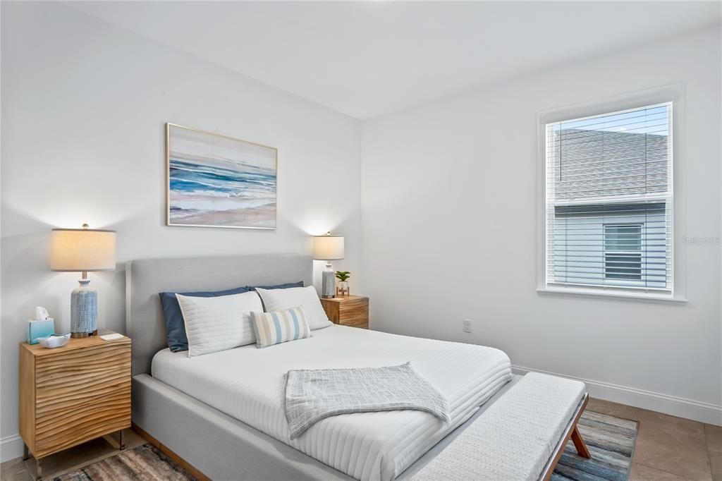 En Venta: $515,000 (4 camas, 3 baños, 3030 Pies cuadrados)