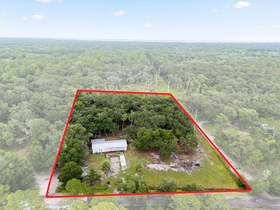 待售: $299,000 (5.50 acres)