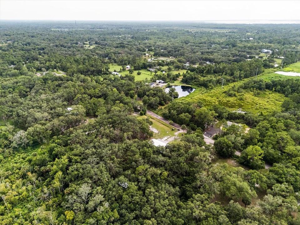 待售: $299,000 (5.50 acres)