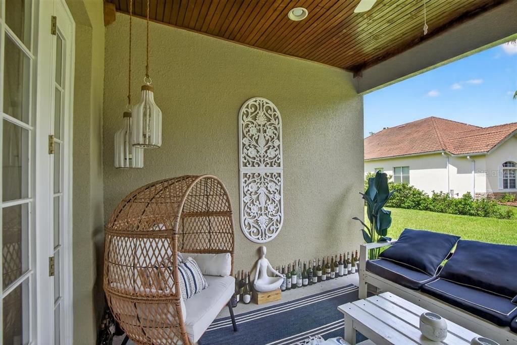 For Sale: $565,000 (4 beds, 3 baths, 2268 Square Feet)