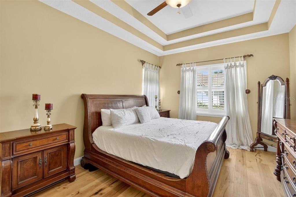 For Sale: $565,000 (4 beds, 3 baths, 2268 Square Feet)