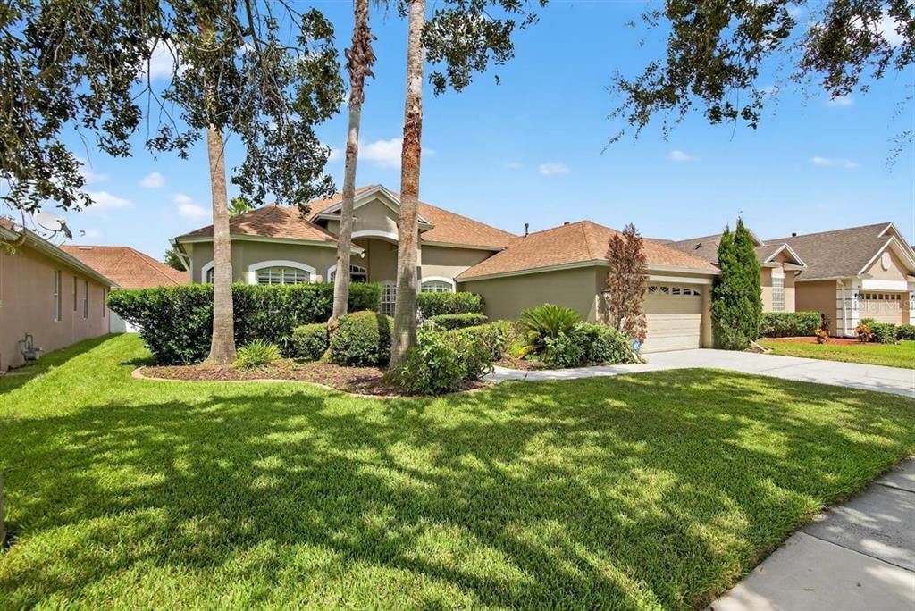 For Sale: $565,000 (4 beds, 3 baths, 2268 Square Feet)