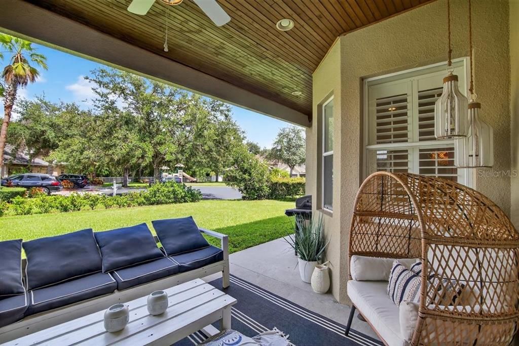 For Sale: $565,000 (4 beds, 3 baths, 2268 Square Feet)