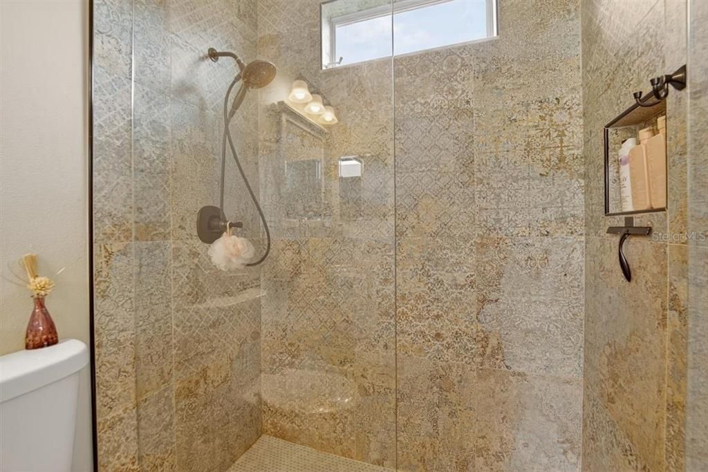 For Sale: $565,000 (4 beds, 3 baths, 2268 Square Feet)