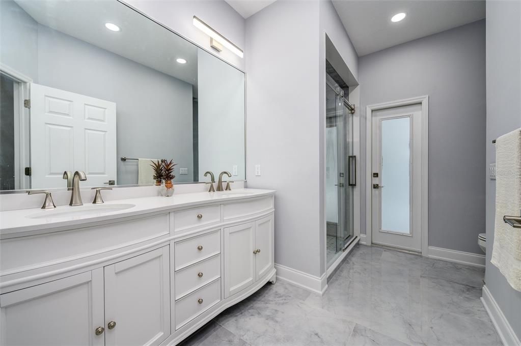 На продажу: $639,000 (3 спален, 2 ванн, 2698 Квадратных фут)