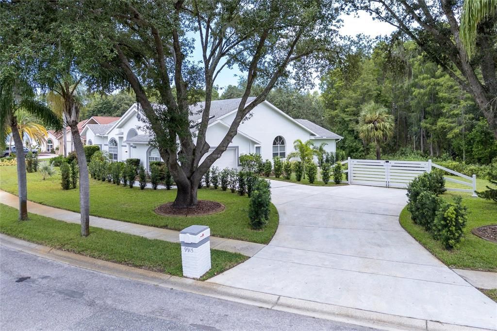 На продажу: $639,000 (3 спален, 2 ванн, 2698 Квадратных фут)