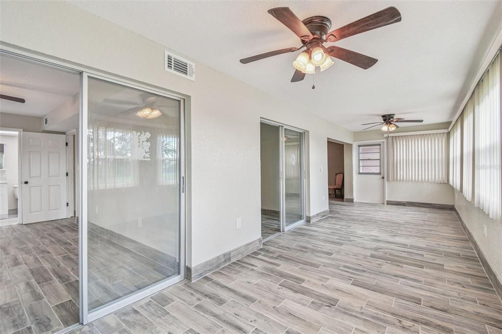 合同活跃: $120,000 (2 贝兹, 2 浴室, 1088 平方英尺)