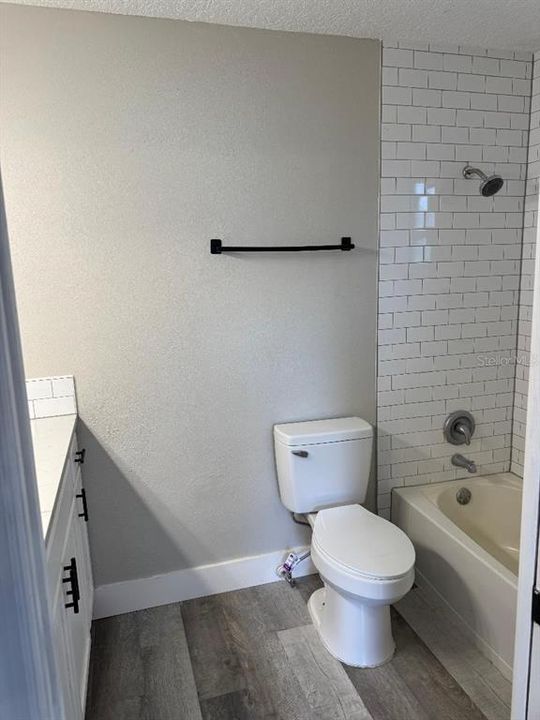 For Sale: $264,500 (3 beds, 2 baths, 1063 Square Feet)