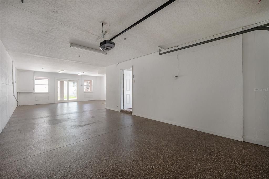 待售: $699,000 (3 贝兹, 2 浴室, 2016 平方英尺)