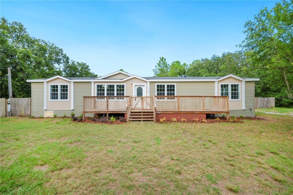 Active With Contract: $339,950 (3 beds, 2 baths, 2112 Square Feet)