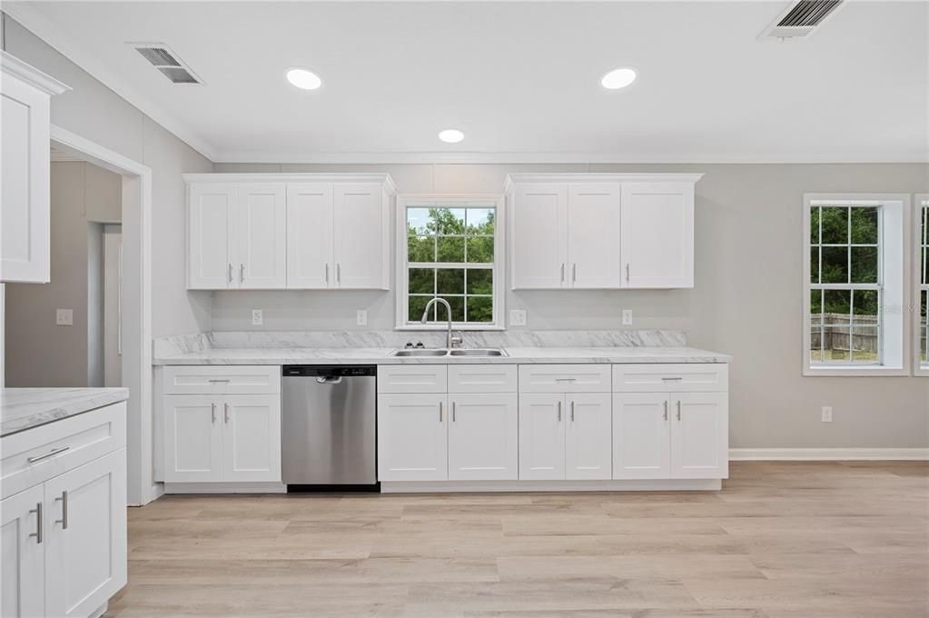 Active With Contract: $339,950 (3 beds, 2 baths, 2112 Square Feet)