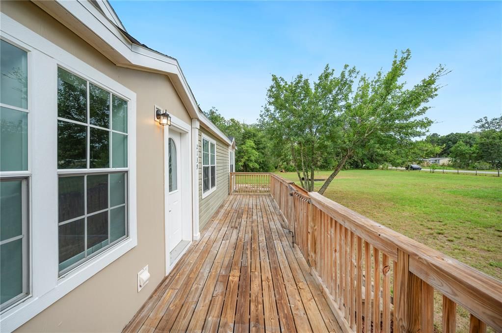 Active With Contract: $339,950 (3 beds, 2 baths, 2112 Square Feet)