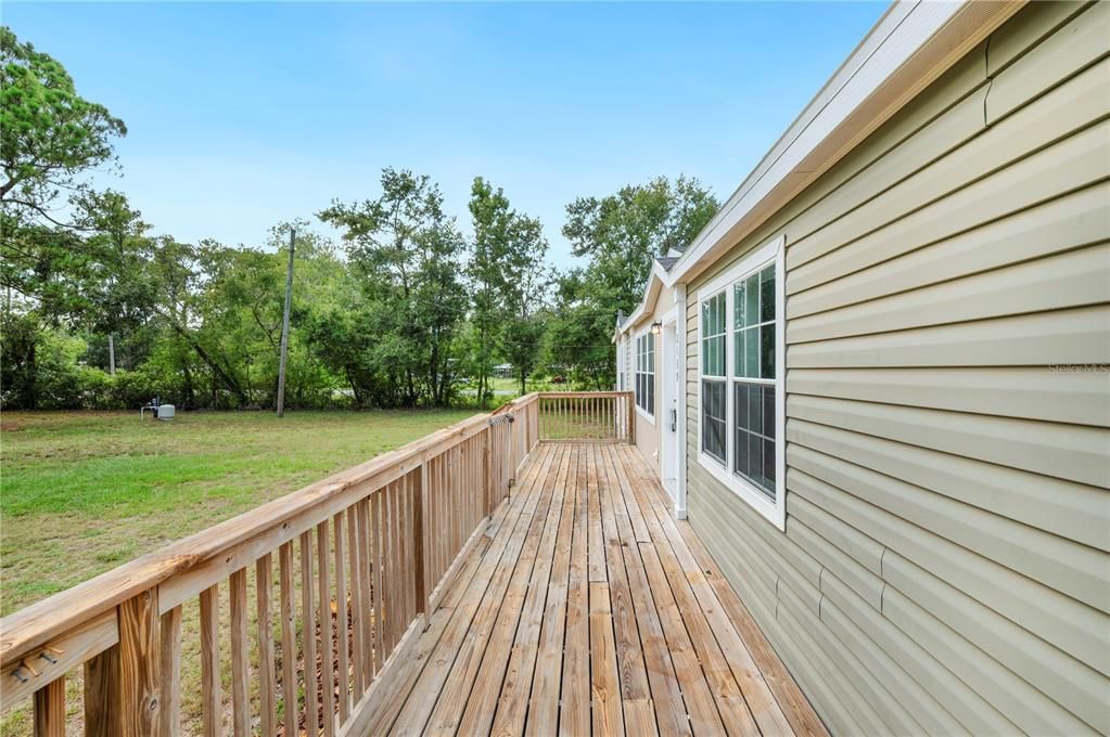 Active With Contract: $339,950 (3 beds, 2 baths, 2112 Square Feet)