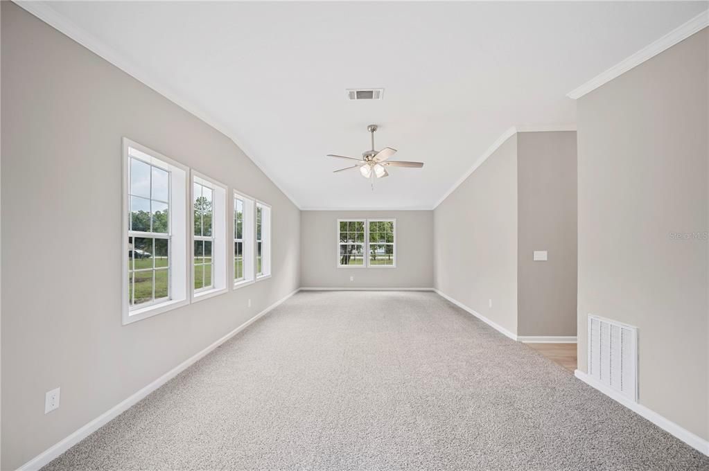 Active With Contract: $339,950 (3 beds, 2 baths, 2112 Square Feet)