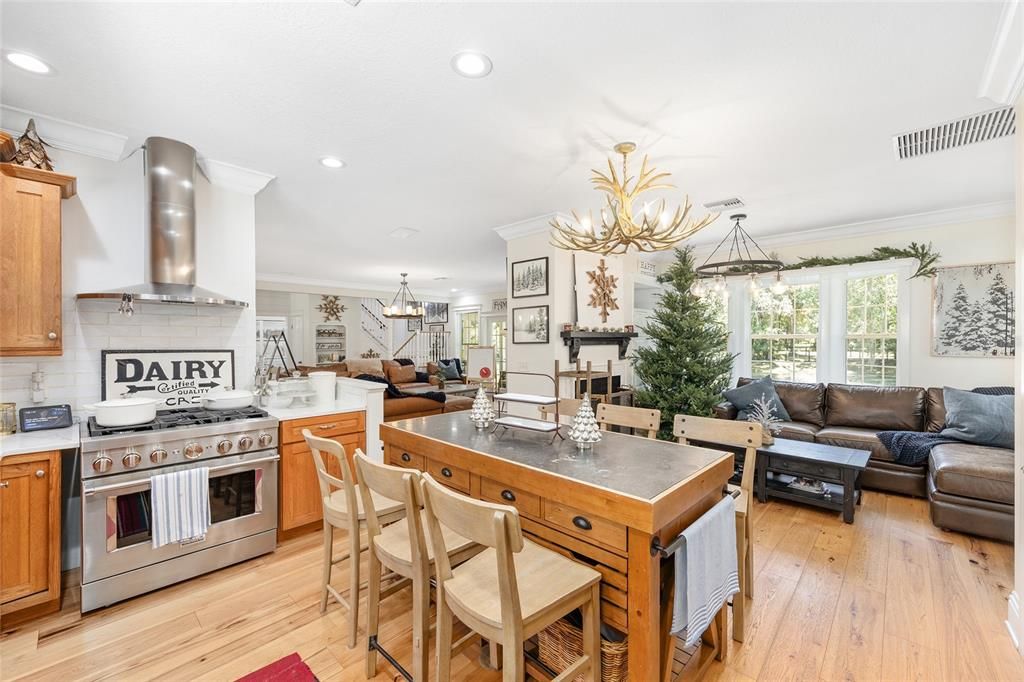 待售: $1,299,000 (3 贝兹, 2 浴室, 2742 平方英尺)