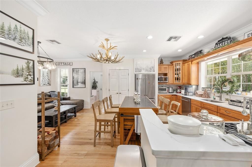 待售: $1,299,000 (3 贝兹, 2 浴室, 2742 平方英尺)