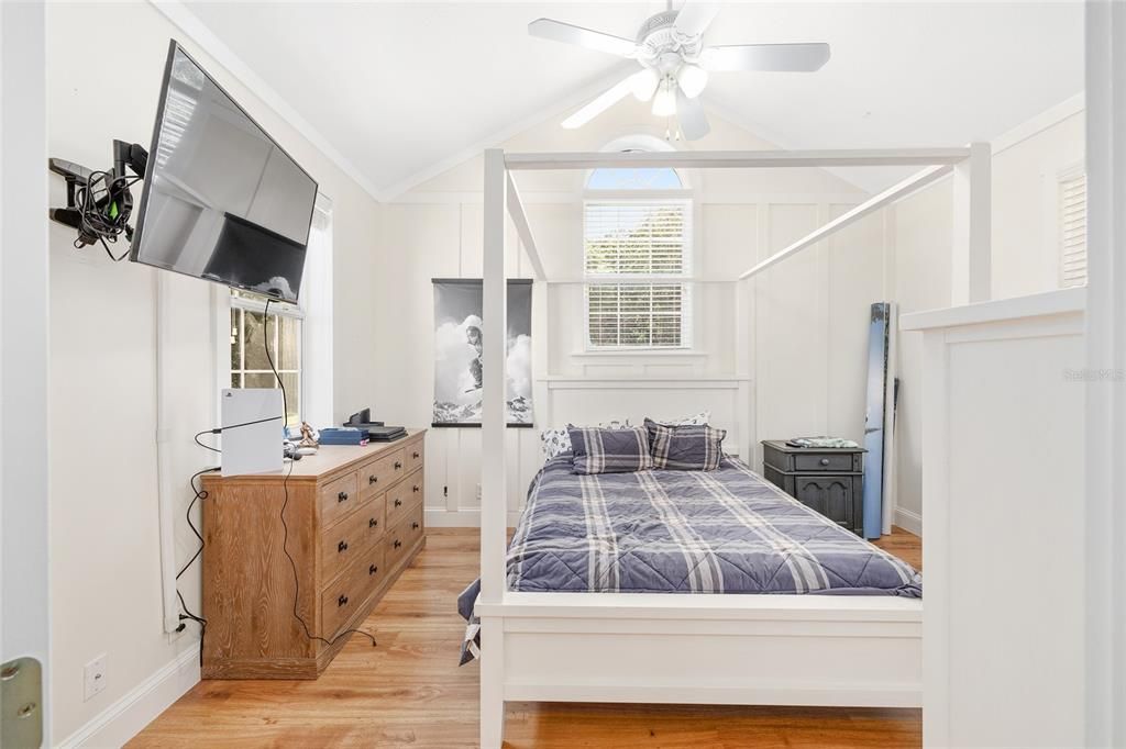 待售: $1,299,000 (3 贝兹, 2 浴室, 2742 平方英尺)