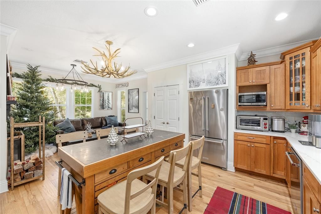 待售: $1,299,000 (3 贝兹, 2 浴室, 2742 平方英尺)