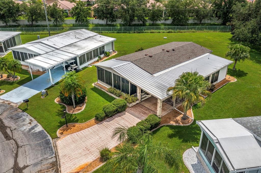 For Sale: $149,900 (2 beds, 2 baths, 1176 Square Feet)