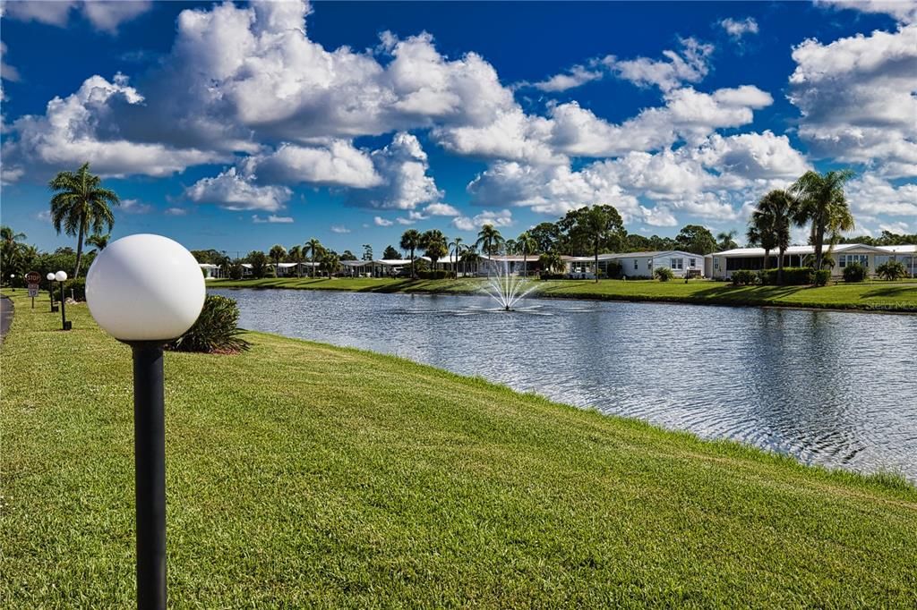 For Sale: $149,900 (2 beds, 2 baths, 1176 Square Feet)