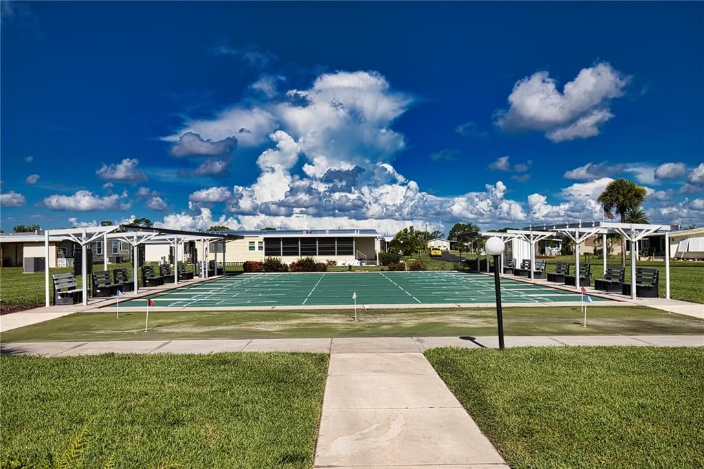 For Sale: $149,900 (2 beds, 2 baths, 1176 Square Feet)