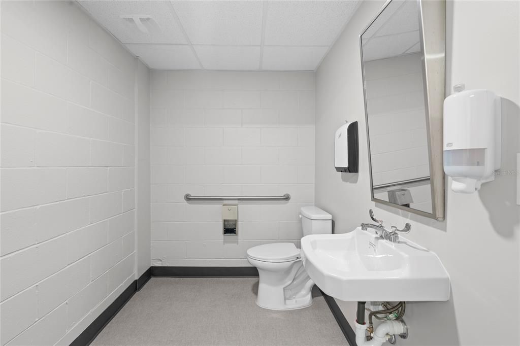 待售: $24,000 (0 贝兹, 0 浴室, 3600 平方英尺)