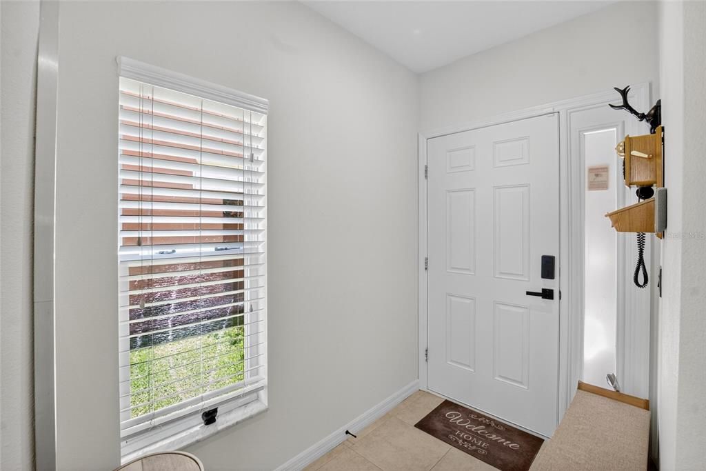 En Venta: $410,000 (3 camas, 2 baños, 1602 Pies cuadrados)