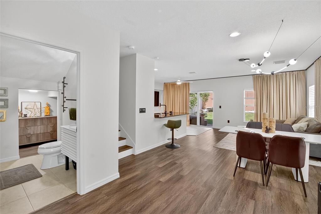 En Venta: $410,000 (3 camas, 2 baños, 1602 Pies cuadrados)