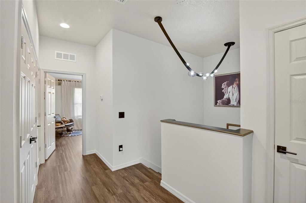 En Venta: $410,000 (3 camas, 2 baños, 1602 Pies cuadrados)