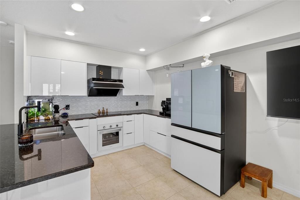 En Venta: $410,000 (3 camas, 2 baños, 1602 Pies cuadrados)