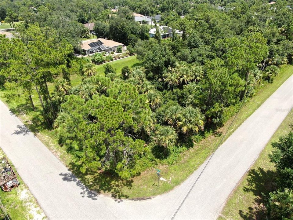 На продажу: $18,500 (0.24 acres)