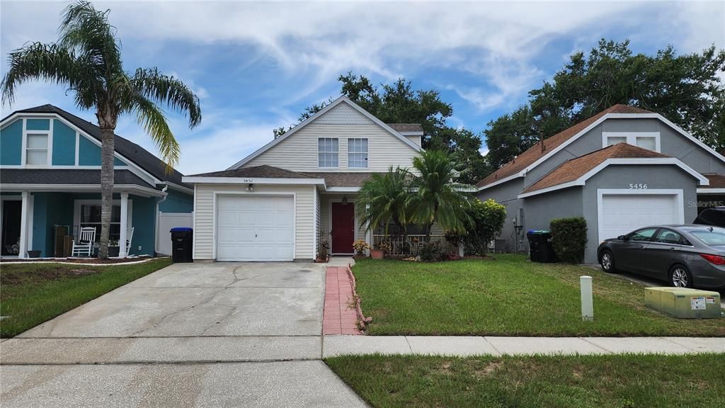 合同活跃: $309,000 (4 贝兹, 2 浴室, 1448 平方英尺)