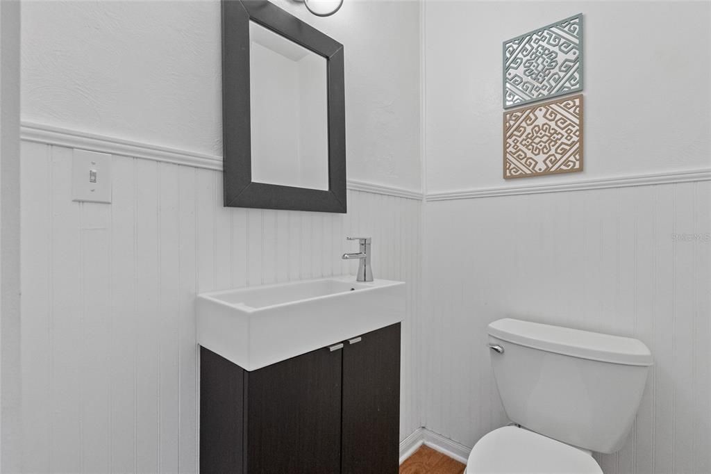 For Sale: $499,900 (4 beds, 2 baths, 1568 Square Feet)