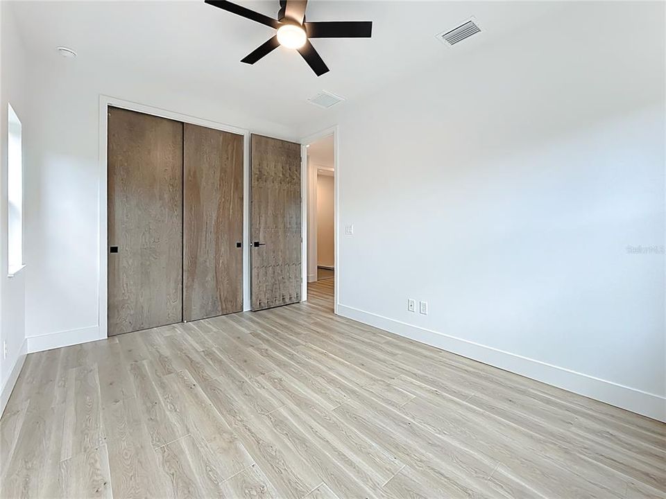 For Sale: $889,000 (3 beds, 2 baths, 1849 Square Feet)