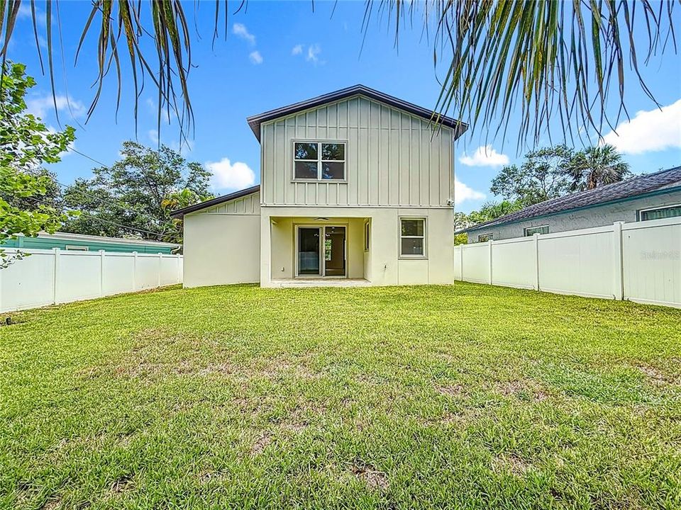 For Sale: $889,000 (3 beds, 2 baths, 1849 Square Feet)