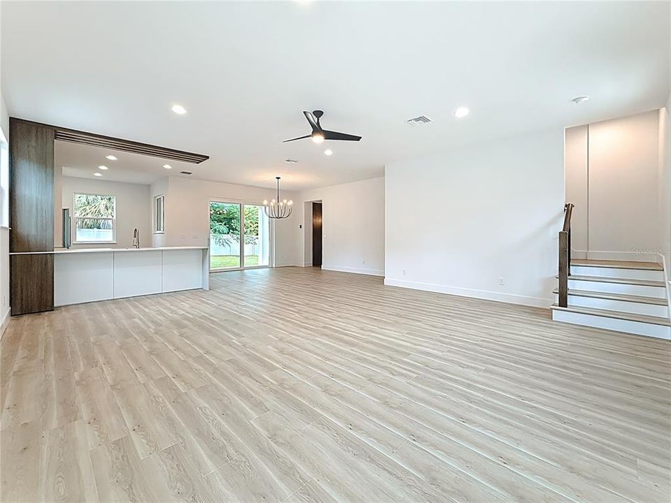 For Sale: $889,000 (3 beds, 2 baths, 1849 Square Feet)