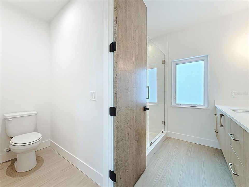 For Sale: $889,000 (3 beds, 2 baths, 1849 Square Feet)