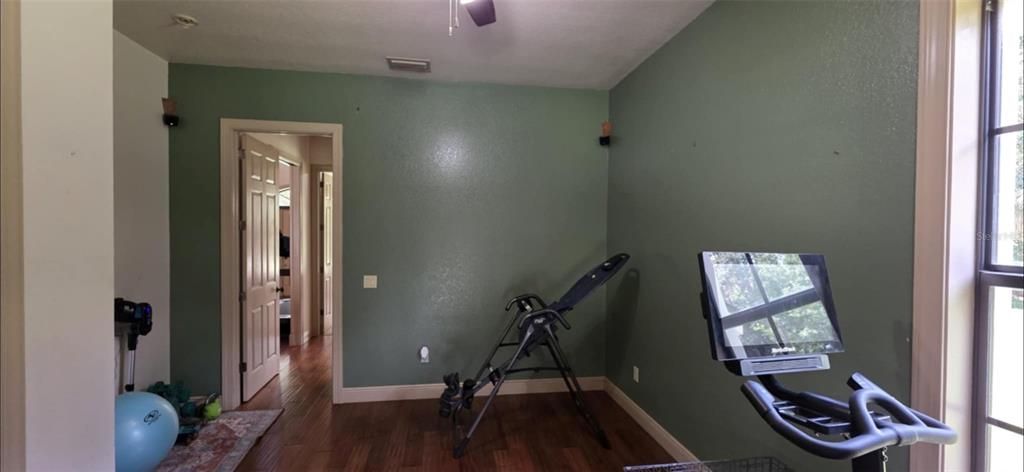 For Sale: $1,480,000 (4 beds, 3 baths, 2779 Square Feet)