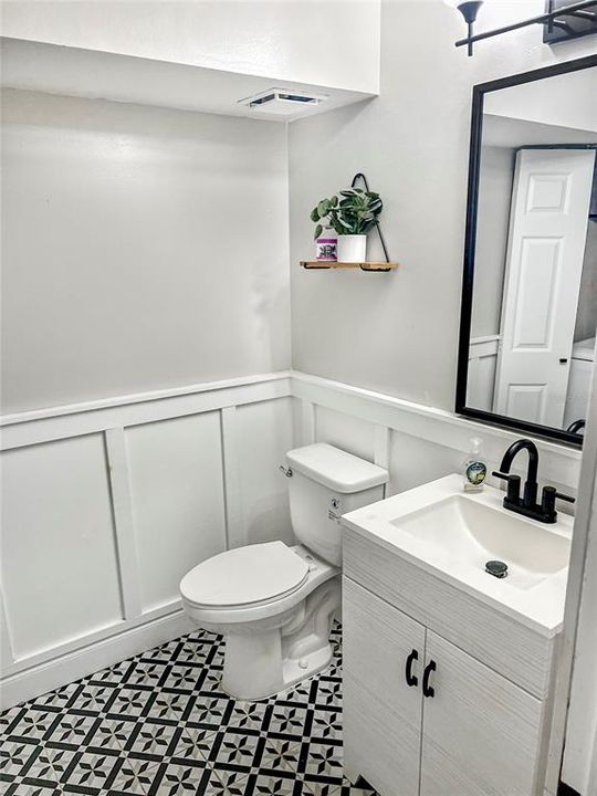 Под контрактом: $3,000 (3 спален, 2 ванн, 2120 Квадратных фут)