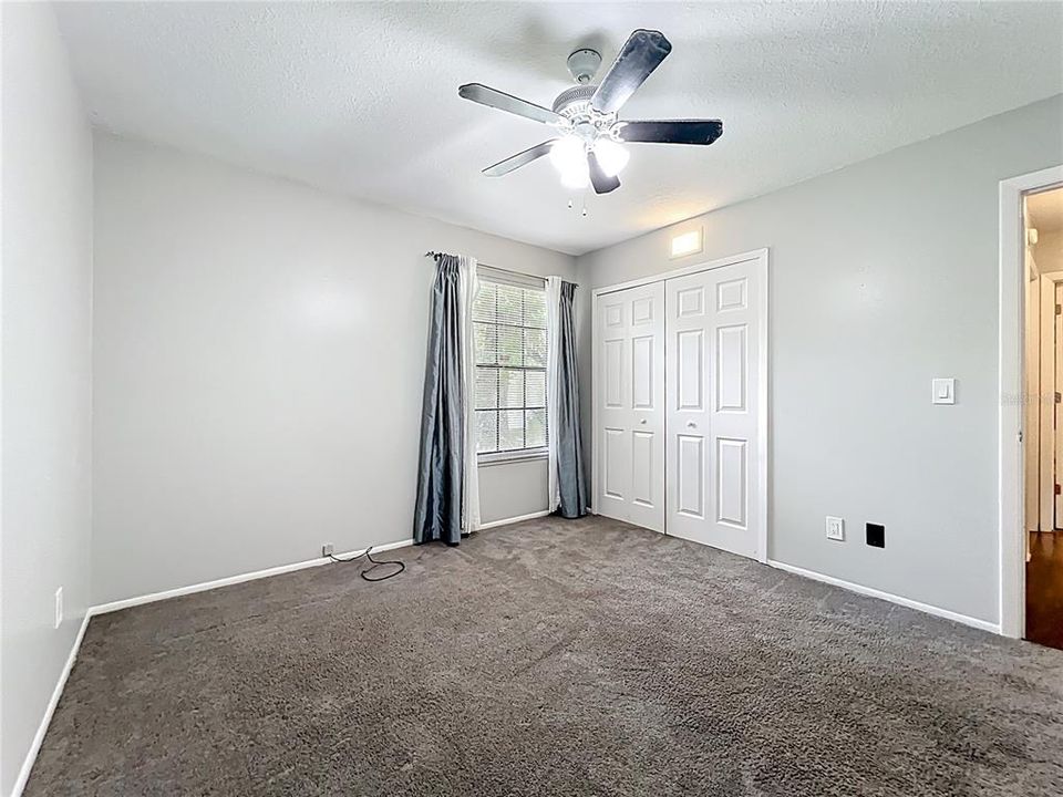 For Sale: $169,900 (3 beds, 2 baths, 1078 Square Feet)