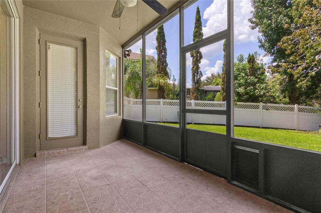 Active With Contract: $3,200 (5 beds, 3 baths, 2795 Square Feet)