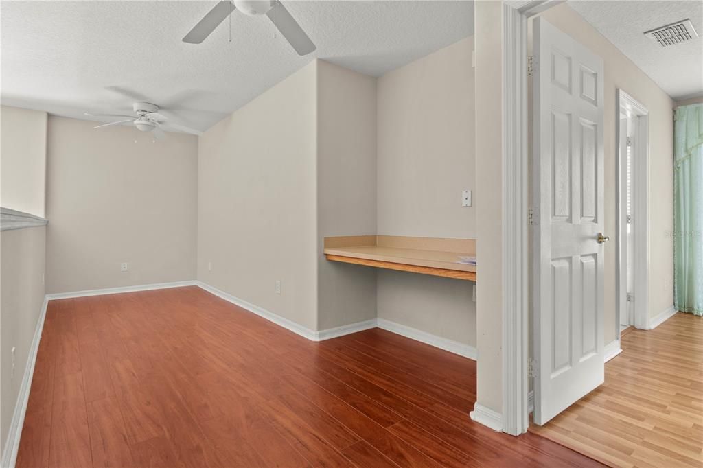 Active With Contract: $3,200 (5 beds, 3 baths, 2795 Square Feet)