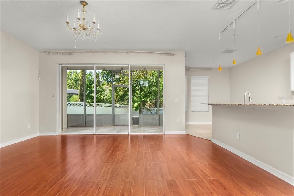 Active With Contract: $3,200 (5 beds, 3 baths, 2795 Square Feet)